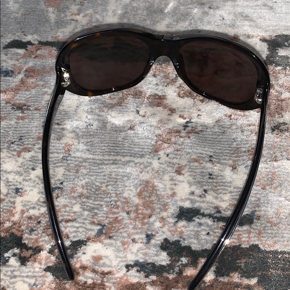 Prada Sunglasses - Picture 4 of 5